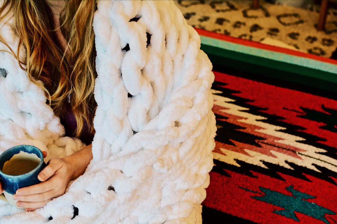 White Chunky Knit Chenille Blanket – Handmade Cozy Throw