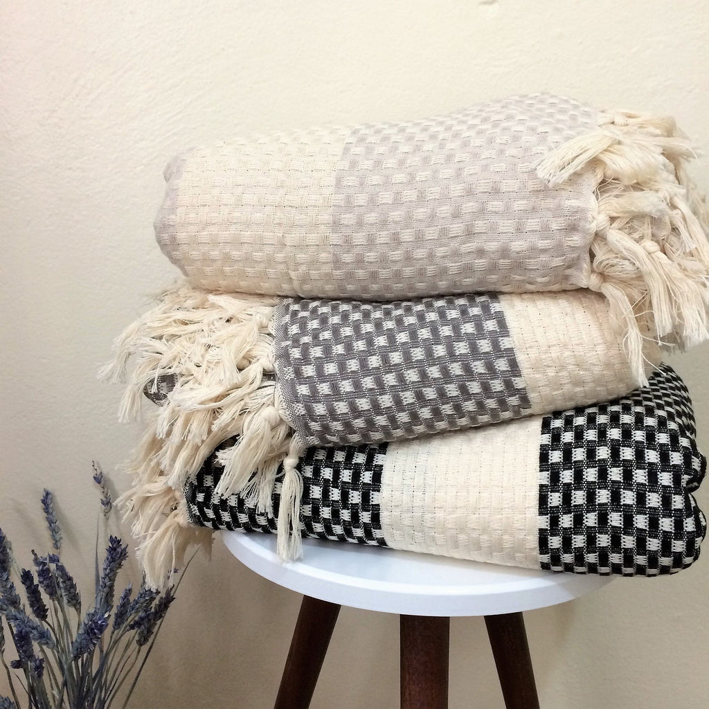 Istanbul Handwoven Cotton Throw Blanket – Soft & Cozy